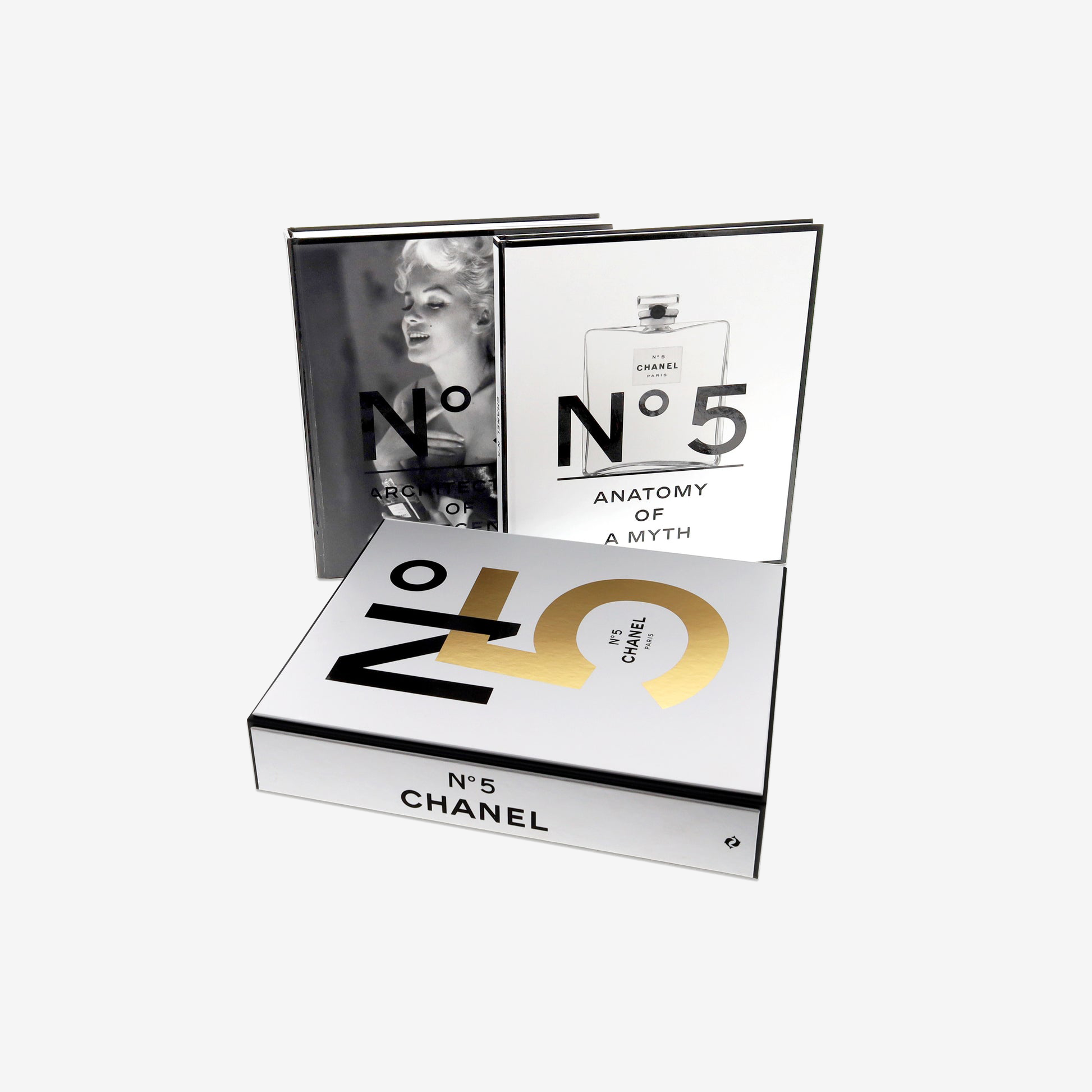 Книга Chanel N5 Thames and Hudson Limited