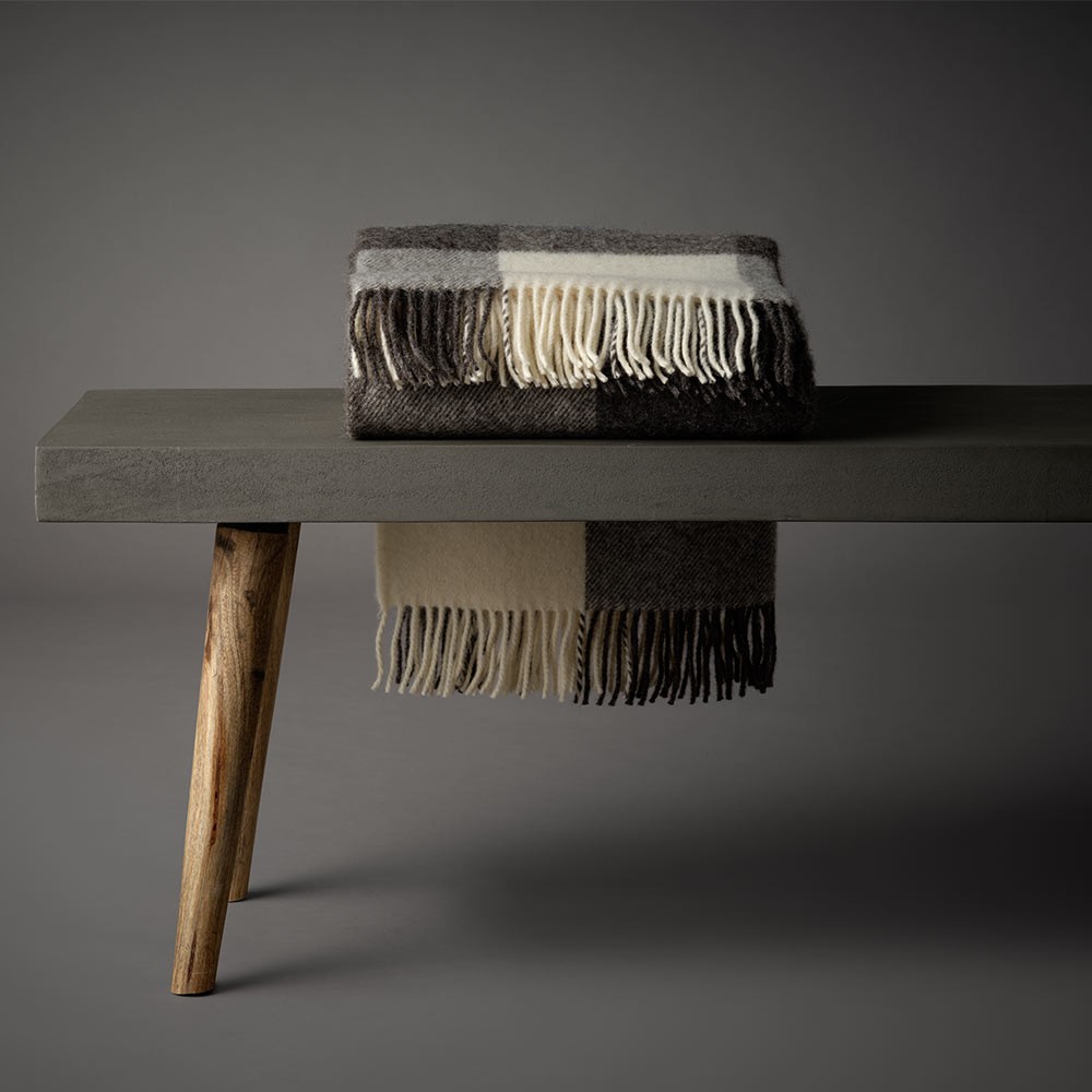 brands__popular__item