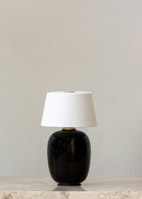 Переносной настольный светильник Torso Table Lamp, Portable, Audo Copenhagen (ex. Menu)