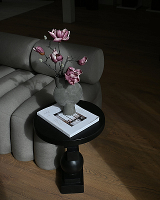 Журнальный столик Artist Side Table 