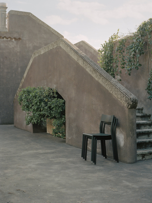 Уличный стул May Chair, New Works