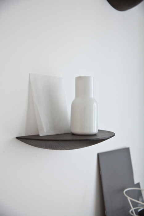 Полка Gridy Fungi Shelf, Audo Copenhagen (ex. Menu)