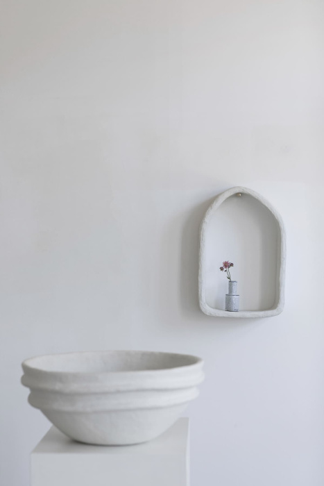 Настенная полка Wall Niche Paper Mache Earth White by Marie Michielssen, Serax