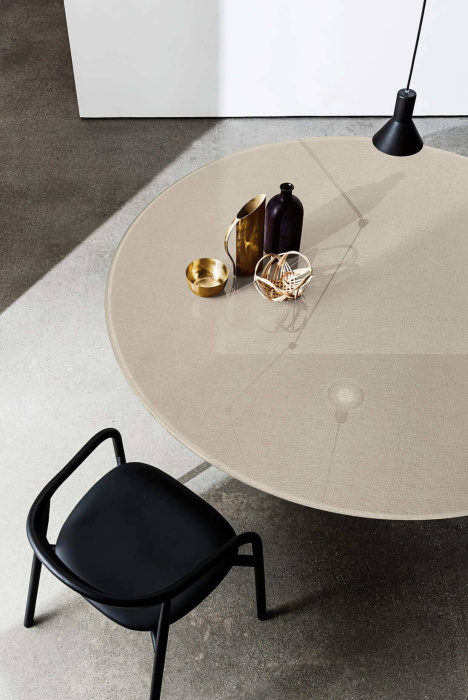 Стол Totem, Sovet Italia