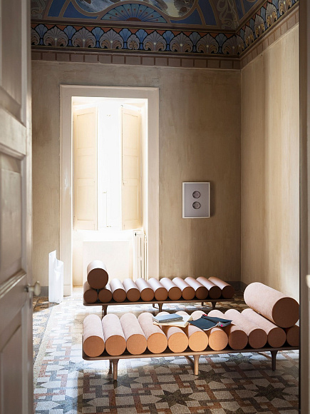 Кушетка Five to Nine, Tacchini