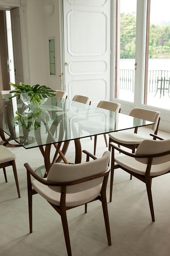 Обеденный стол Infinity, Porada