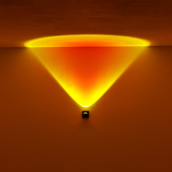 Настенный светильник Halo Applique, Halo Edition