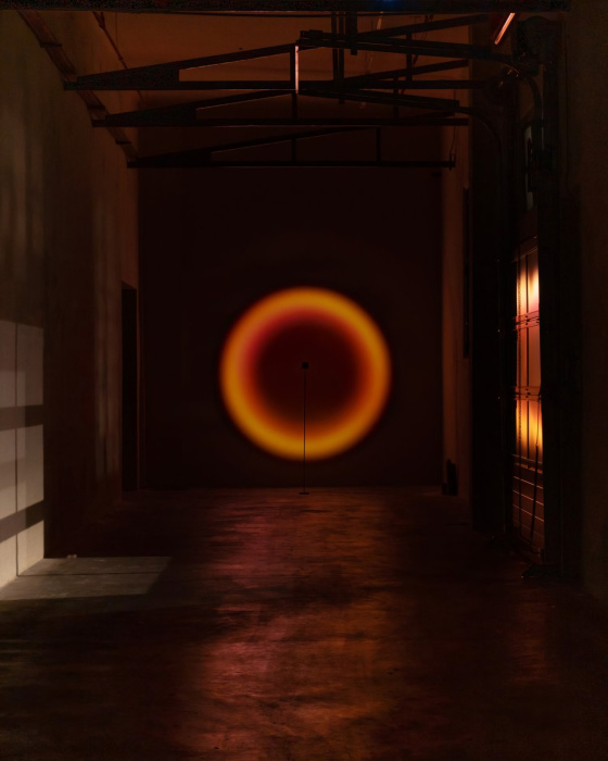 Напольный светильник Black Hole, Halo Edition