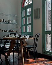 Обеденный стол Guéridon, Vitra