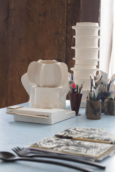 Кашпо Flowerpot 03 Beige Molly by Marie Michielssen, Serax