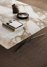 Журнальный столик Fly, Flexform