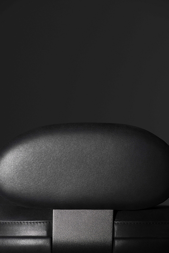Полубарный / барный стул Pebble Stool, Living Divani