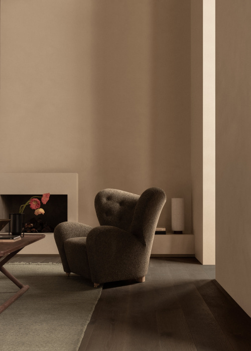 Кресло The Tired Man Lounge Chair, Sheepskin, Audo Copenhagen (ex. Menu)