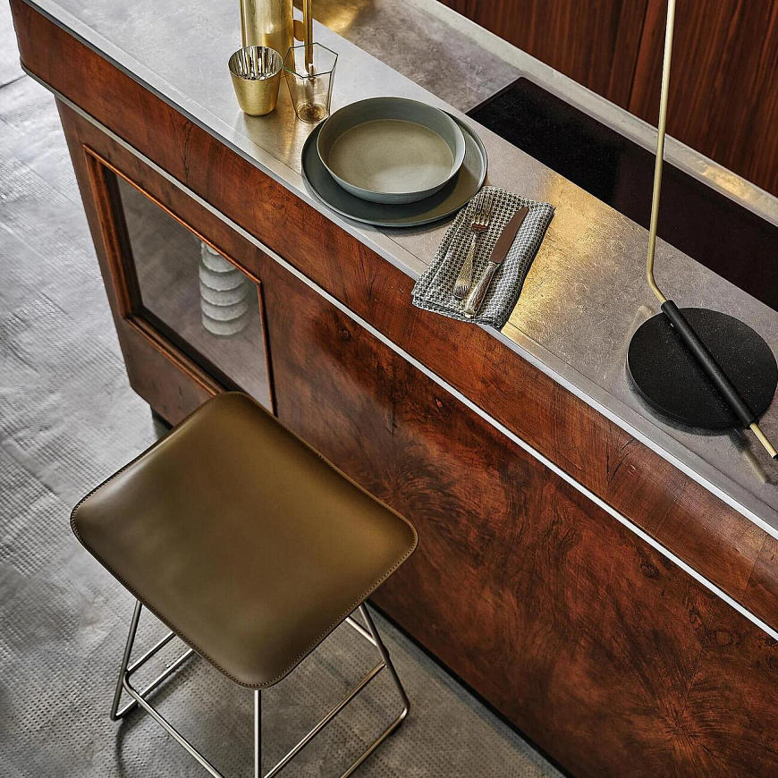 Полубарный табурет Echoes, Flexform