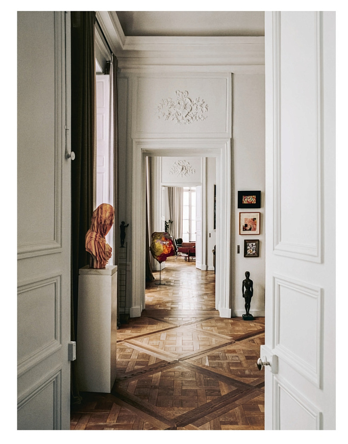 Книга Isabelle Stanislas: Designing Spaces, Drawing Emotions, Rizzoli International Publications Inc.