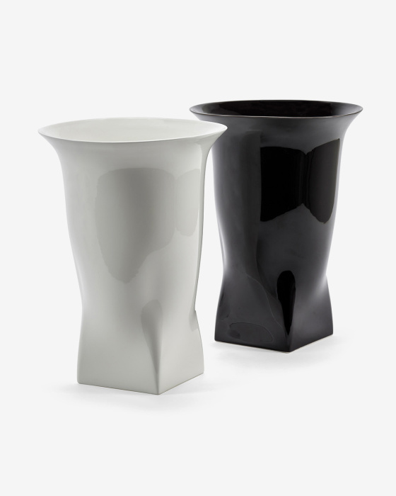 Ваза Vase 02 Black Josephine, Serax