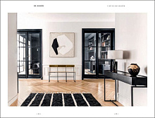 Книга At Home With Art, Flammarion