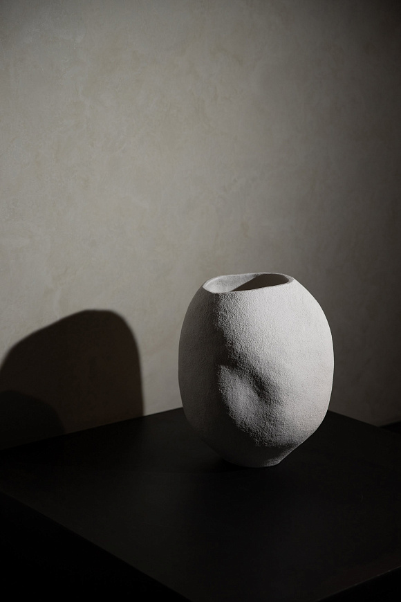 Ваза Asymmetry, Kristina Krechko