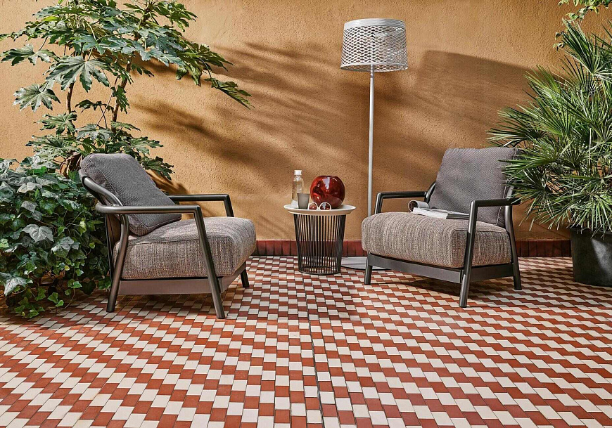 Уличный журнальный столик Berry Outdoor, Flexform