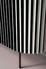 Буфет Plissé, Baxter