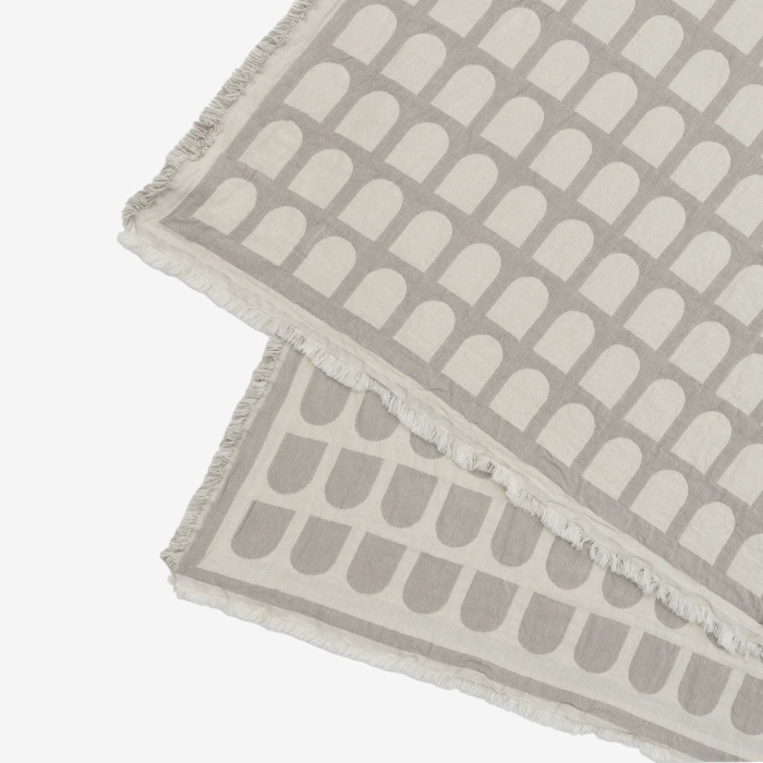 Покрывало Arch Bedspread, Kristina Dam Studio