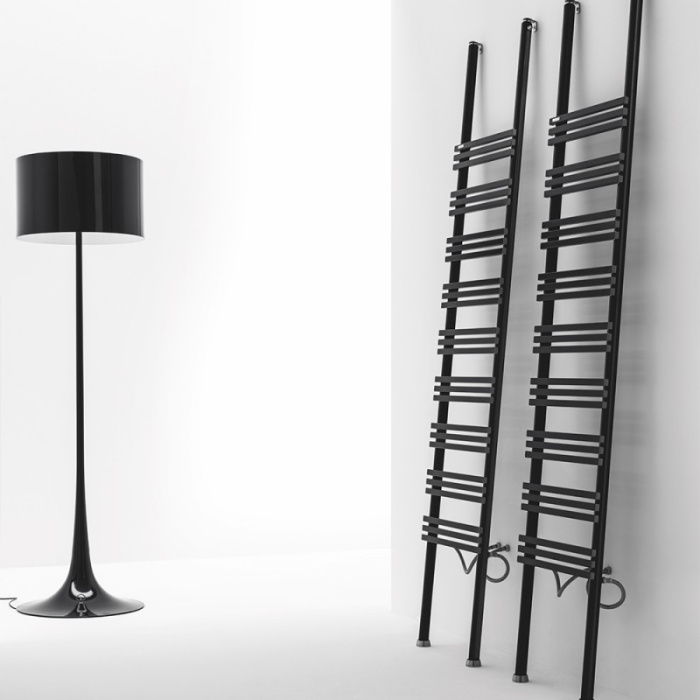 Водяной полотенцесушитель Pioli, Antrax