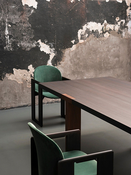 Стол T–Table, Tacchini