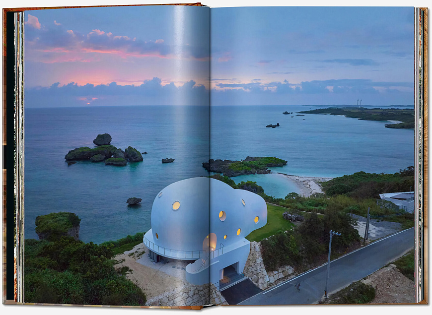 Книга Homes for Our Time 3. Contemporary Houses around the World. Vol. 3, Taschen