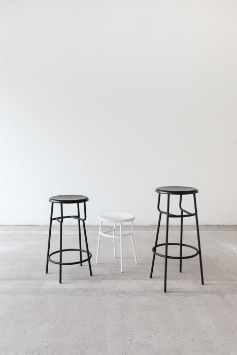 Полубарный табурет 52° — 4° AMSTERDAM, ARCHIPÉLAGO