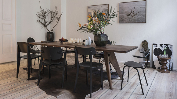 Обеденный стол Table S.A.M. Bois, Vitra