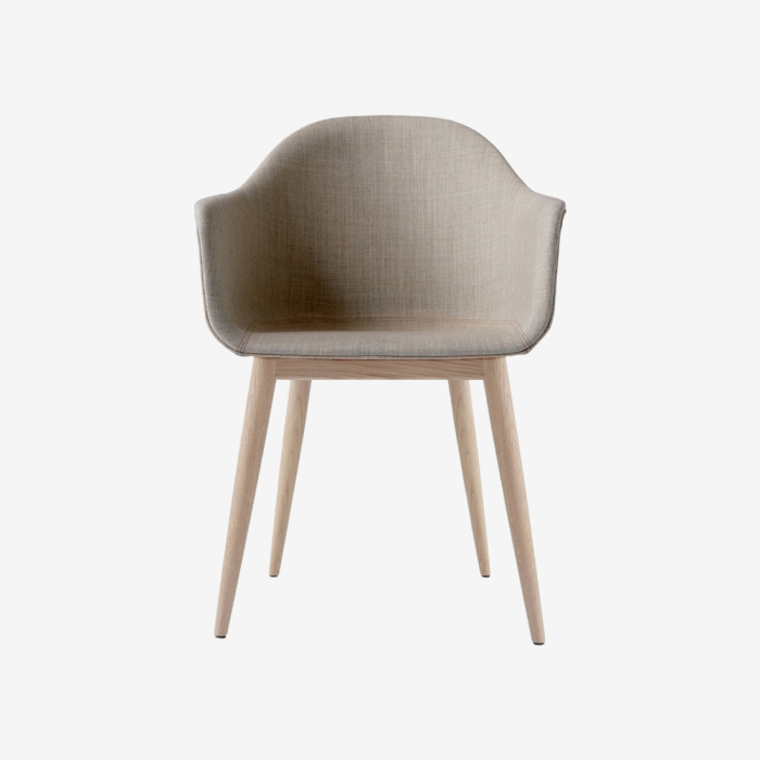 Стул Harbour Dining Chair, Wooden Base, upholstered, Audo Copenhagen (ex. Menu)