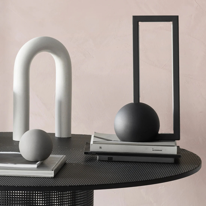 Портативная настольная лампа Geometric Table Lamp, Kristina Dam Studio