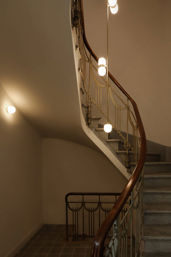 Подвесная люстра Nuvol Chandelier Hilo, vertical, Contain