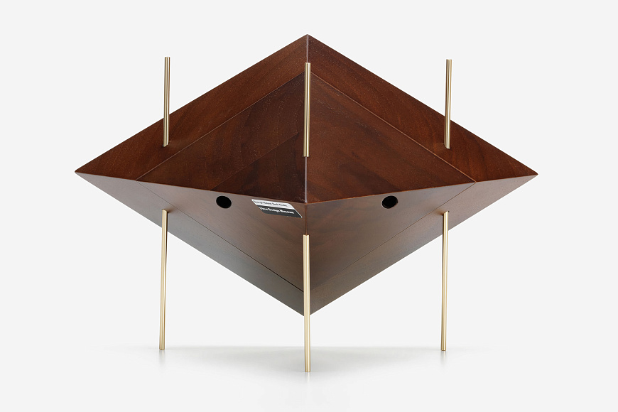 Настольные часы Diamond Clock, 