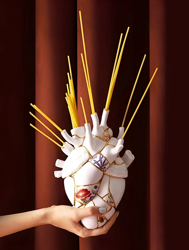 Ваза Love in Bloom Kintsugi, Seletti