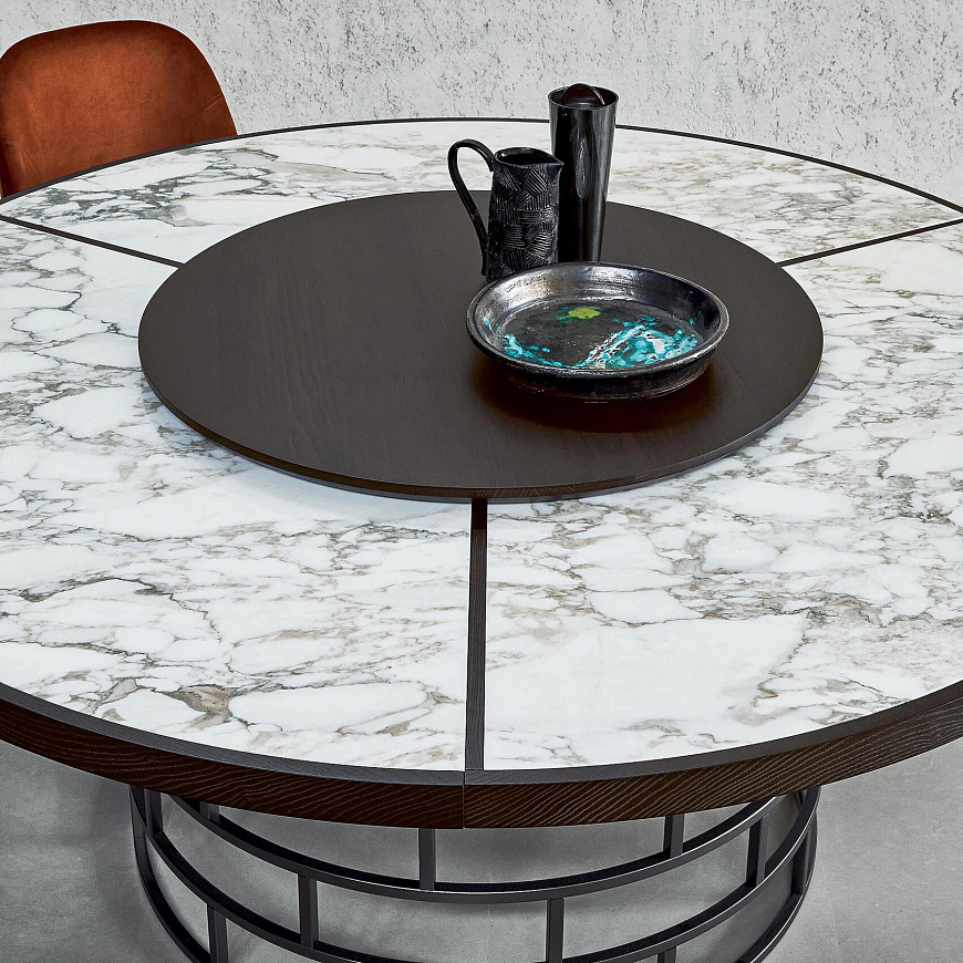 Обеденный стол Crown, Flexform