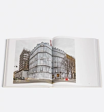 Книга Dior Metamorphosis by Robert Polidori, Rizzoli International Publications Inc.