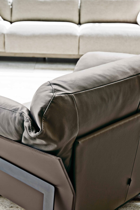 Диван Kanaha, Ditre Italia