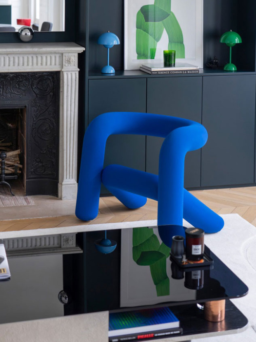 Кресло Extra Bold armchair - Solid, Moustache
