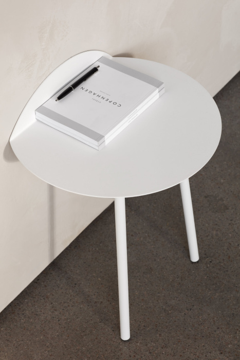 Приставной столик Yeh, Wall Table, Audo Copenhagen (ex. Menu)