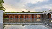 Книга Stables: High Design for Horse and Home, Rizzoli International Publications Inc.