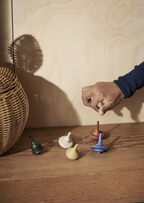 Набор из 5-ти волчков Spin Tops, Ferm Living