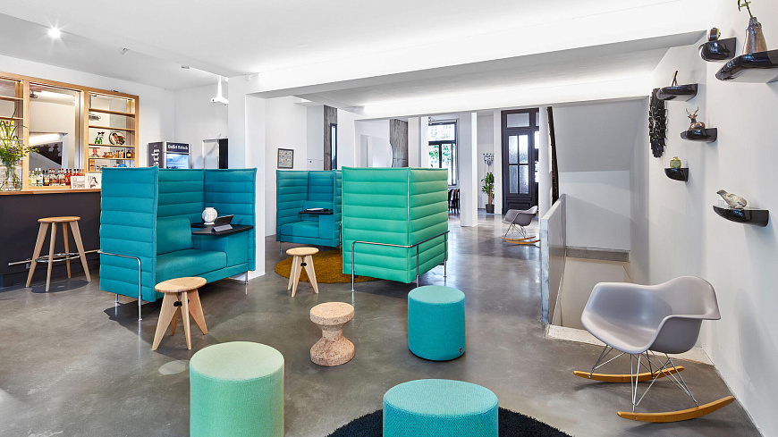 Кресло-качалка Eames Plastic Armchair RE RAR, Vitra