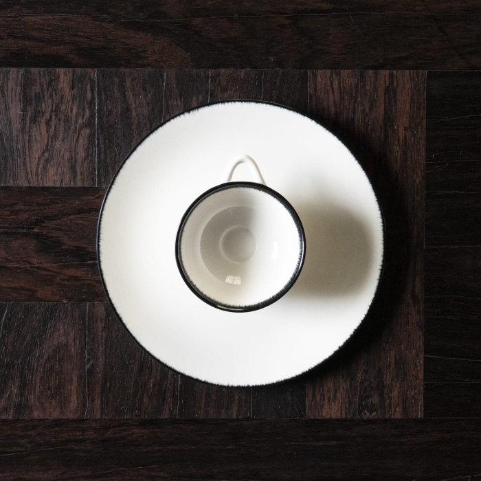 Тарелка Plate, 28, Dé Off-White/Black by Ann Demeulemeester, Serax