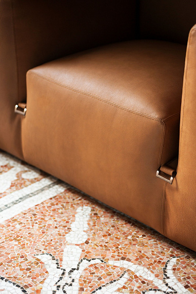 Диван Le Mura, Tacchini