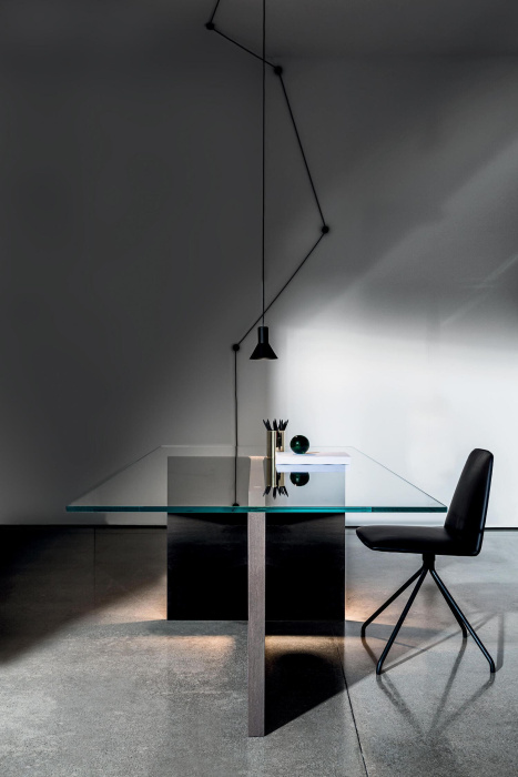 Стол Regolo, Sovet Italia