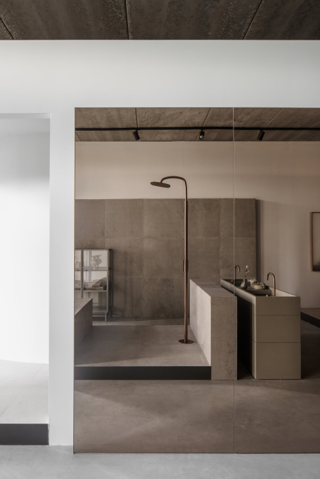 Витрина Finn Cabinet, Pietboon