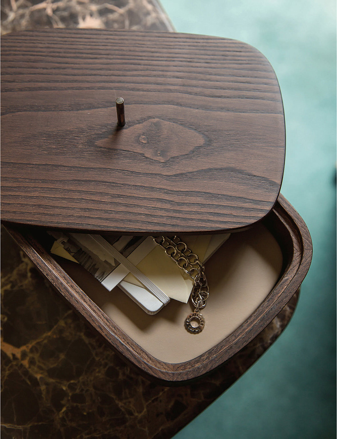 Туалетный столик Maskara, Porada