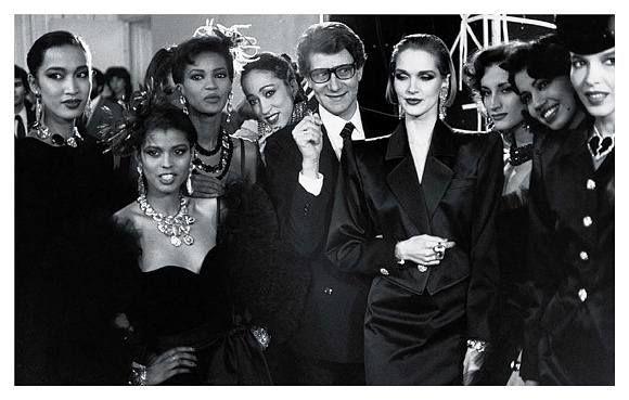 Книга Yves Saint Laurent: Form and Fashion, Flammarion