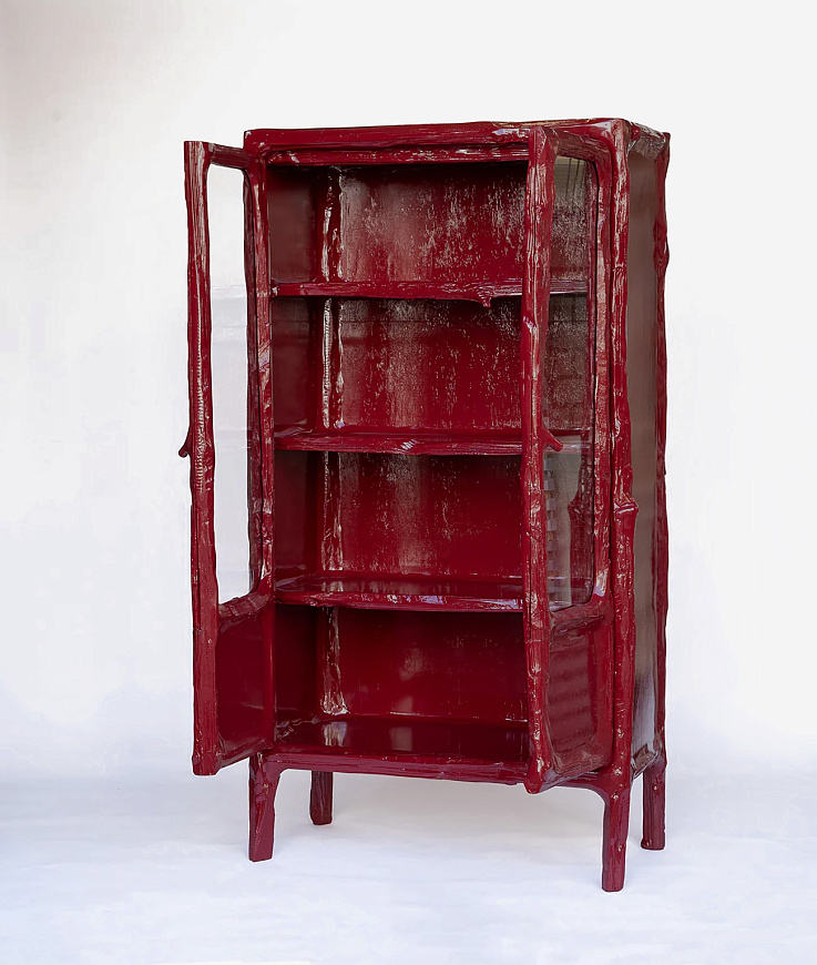 Витрина Splitted Curio Cabinet, 
